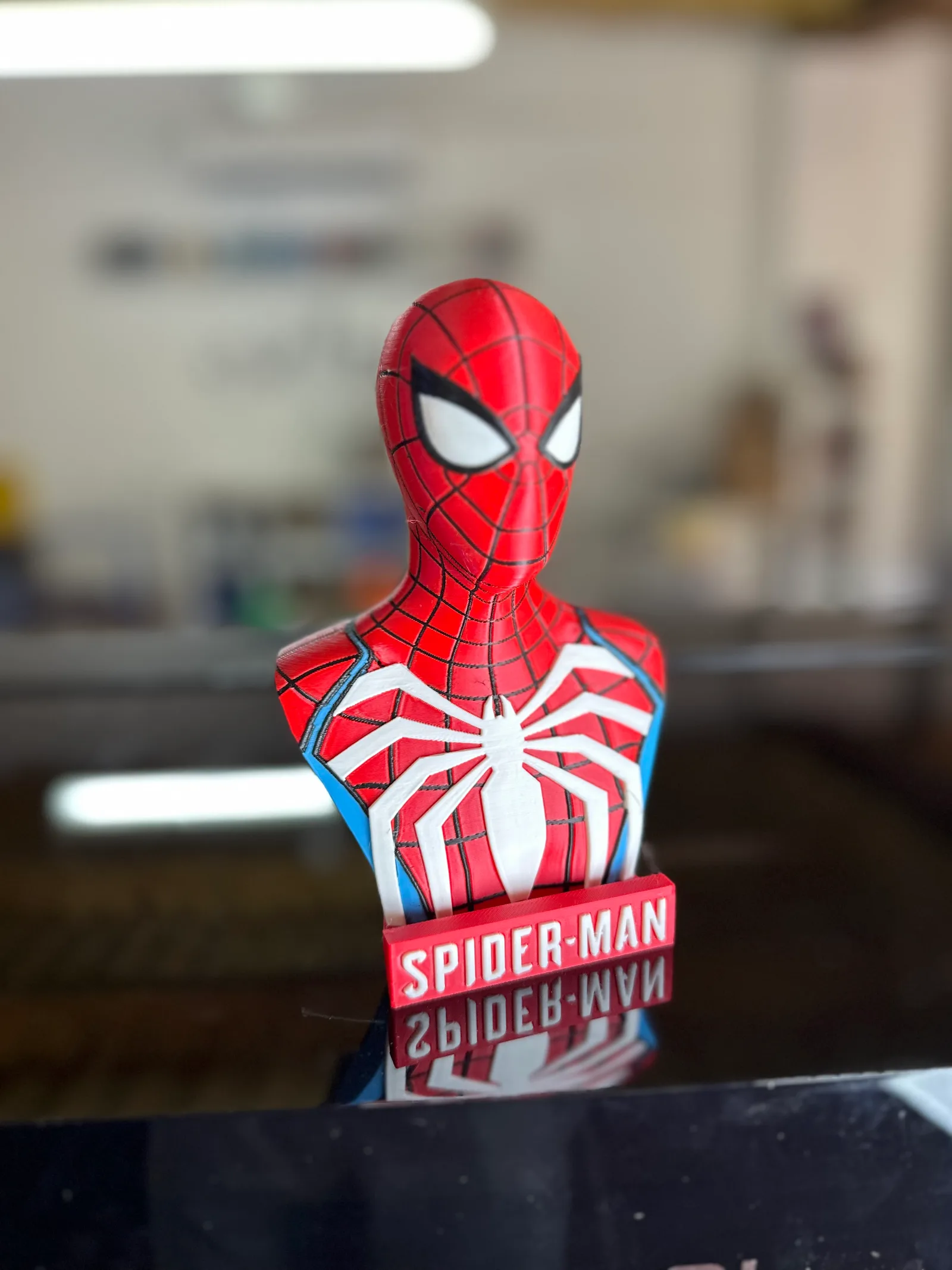 Busto de Spider-Man a todo color